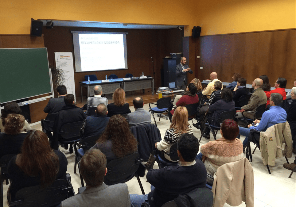 Carcaixent: El nostre gerent, Pedro Reig, ha realitzat hui una xerrada al voltant de la situació del comerç