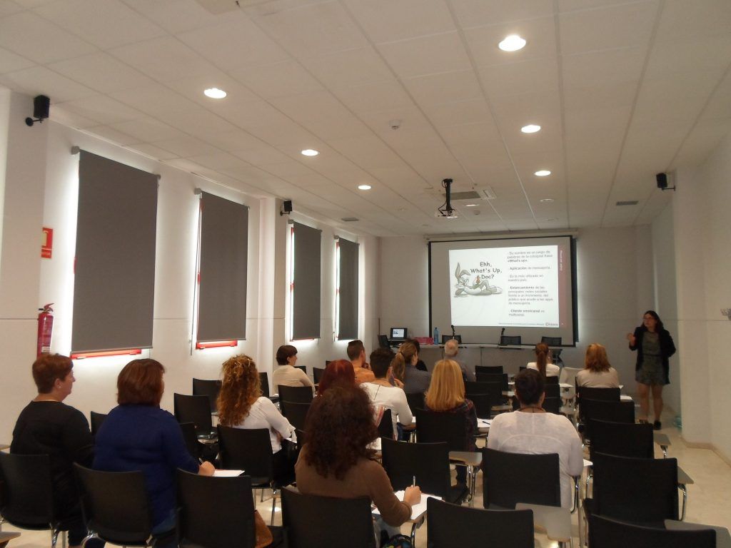 curso-camara-whatsapp-beniganim_1