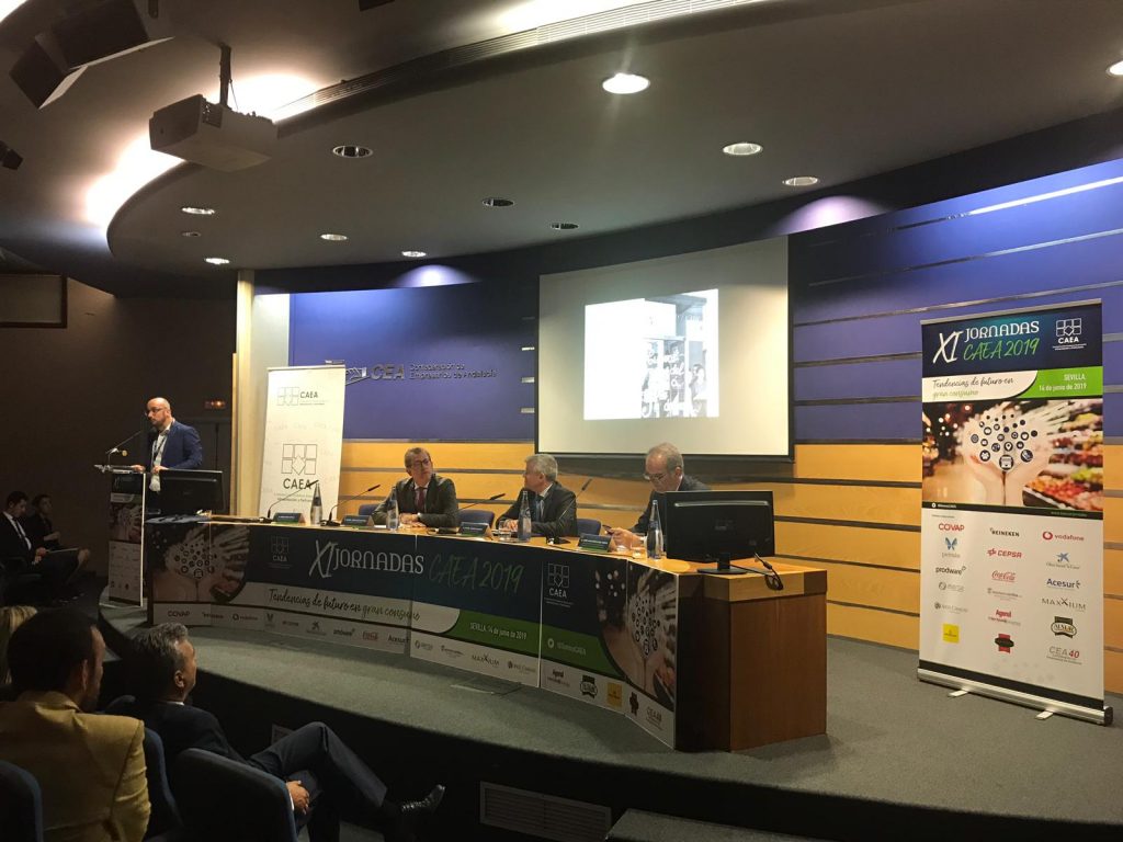 Ponencia Pedro Reig en las Jornadas del Sector de la Distribución (CAEA): Retail Revolution
