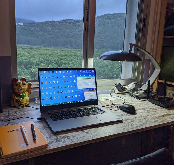 #NOSQUEDAMOSENCASA, pero seguimos online